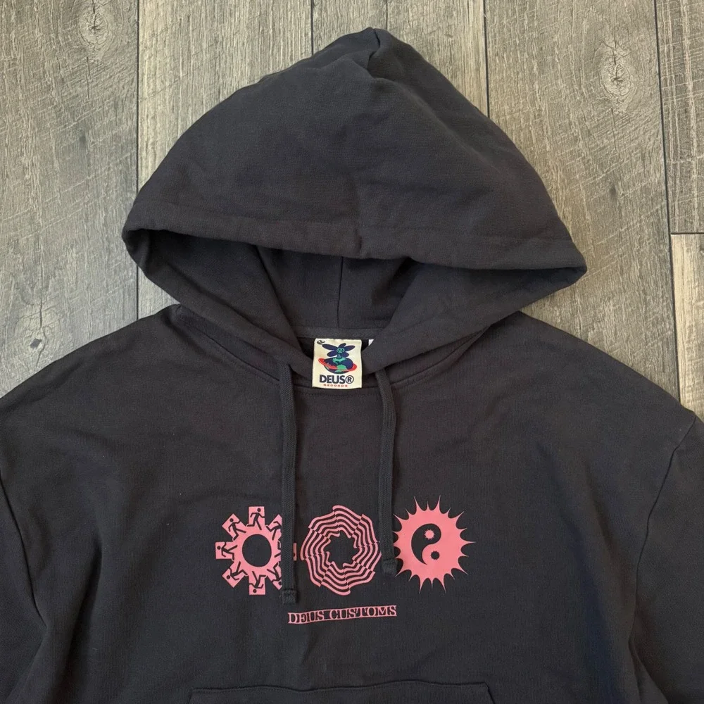 Deus Ex Machina Deus Records Mens Black Pink Graphic Hoodie Size 8 Large